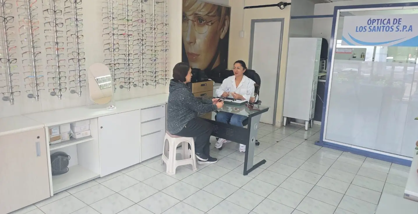 Foto del interior de la sucursal